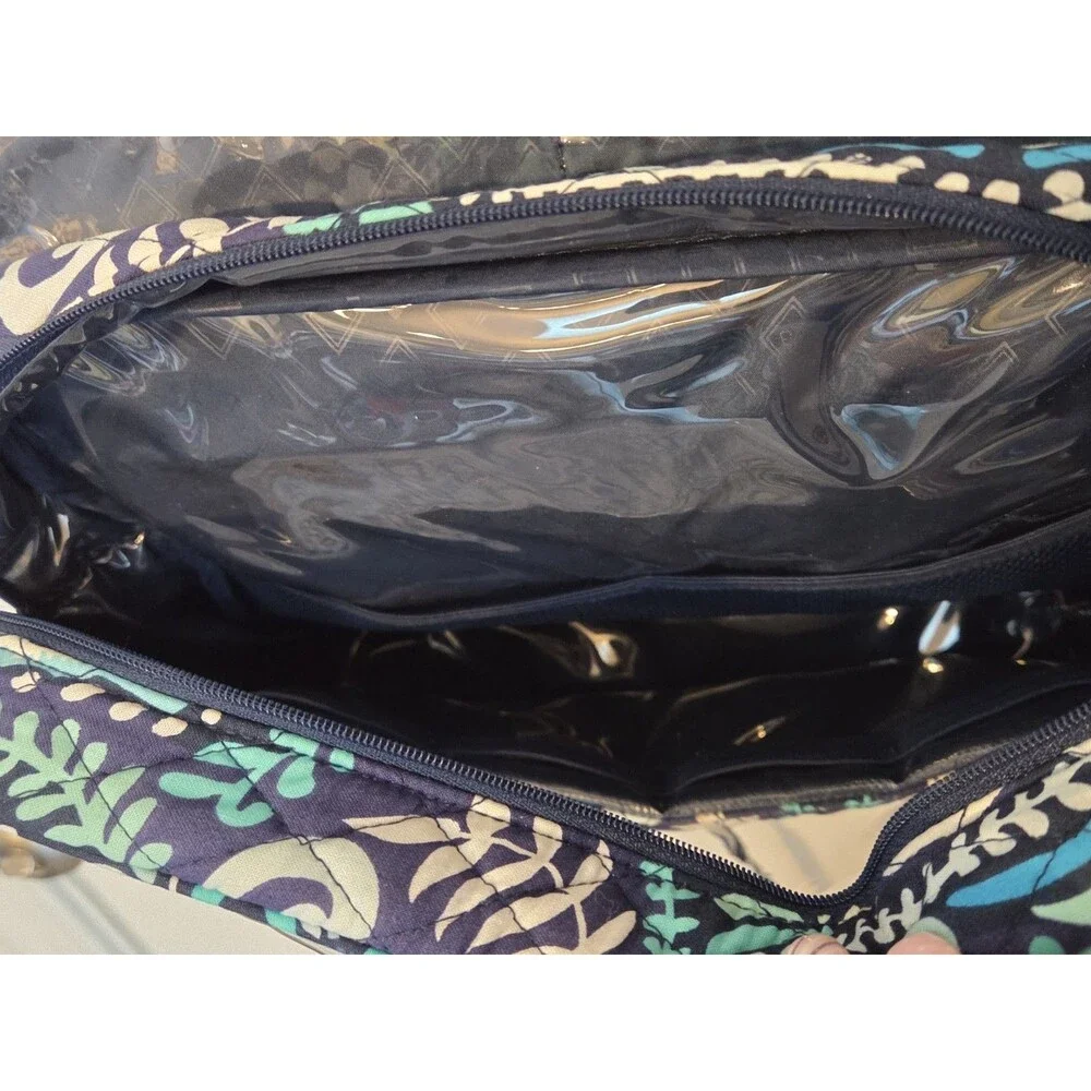 Vera Bradley Blue Island Medallion Hanging Travel Makeup Bag Roll Up